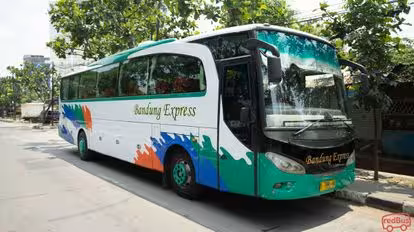 Bandung Express Bus-Front Image
