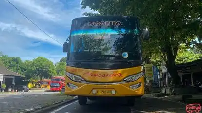 Nusantara Transindo Bus-Front Image
