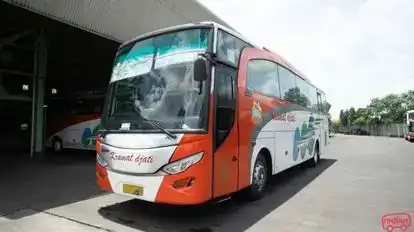 Kramat Djati Jakarta Bus-Front Image