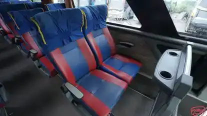 Zentrum MK Bus-Seats Image