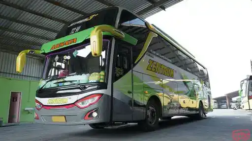 Zentrum MK Bus-Front Image