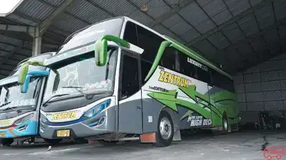 Zentrum MK Bus-Side Image