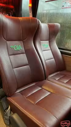 Giri Indah Bus-Seats Image