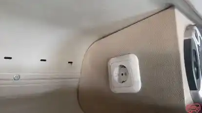 MPM Bus-Amenities Image