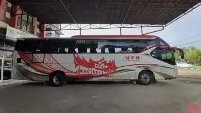 MPM Bus-Side Image