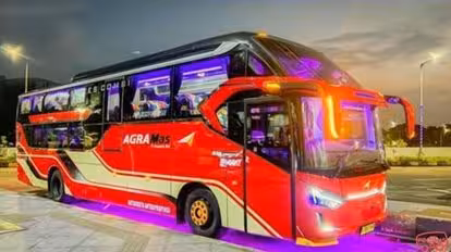 Agramas Bus-Front Image