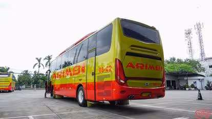 Arimbi Bus-Side Image