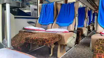 Gunung Mulia Putra Bus-Seats Image