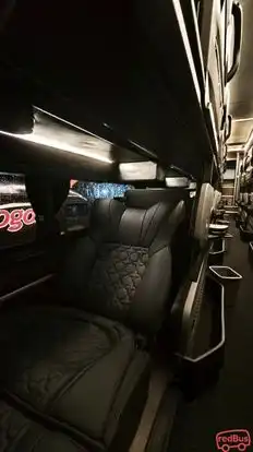 Po Logos Bus-Seats Image