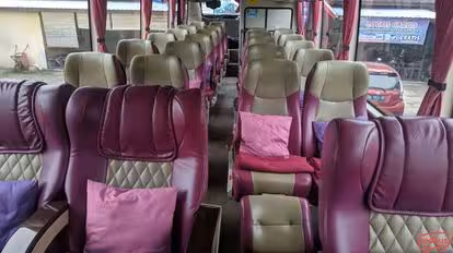 Po Logos Bus-Seats Image