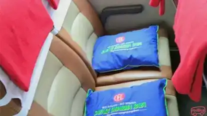 Safari Dharma Raya Bus-Seats Image
