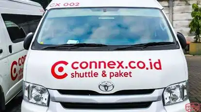 Connex Bus-Front Image