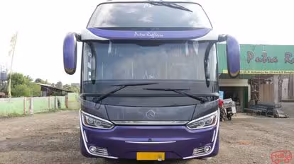 Putra Rafflesia Bus-Front Image