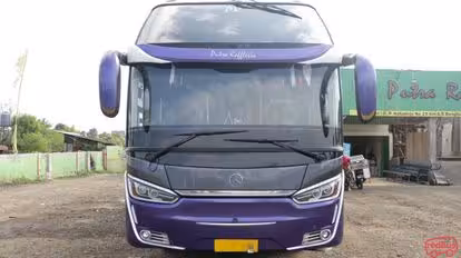 Putra Rafflesia Bus-Front Image