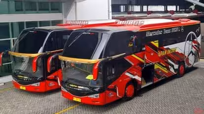 Harapan Indah Bus-Side Image
