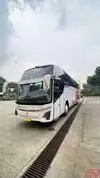 Putra Pelangi Bus-Front Image