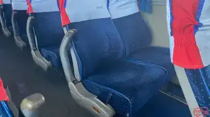 Harta Sanjaya Bus-Amenities Image