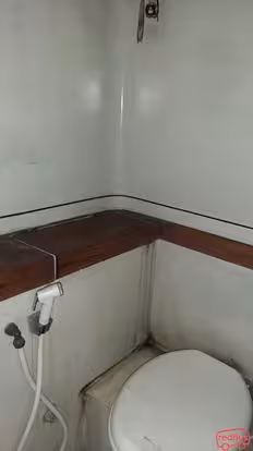 DAMRI Bus-Amenities Image