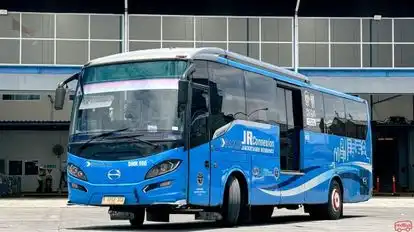 DAMRI Bus-Front Image