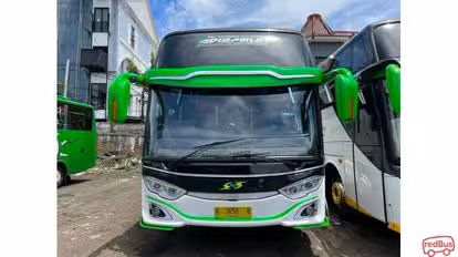 Sari Harum Bus-Front Image