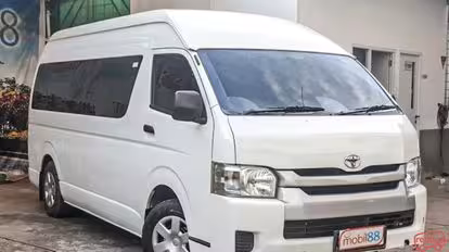 DCarolina Shuttle Bus-Front Image
