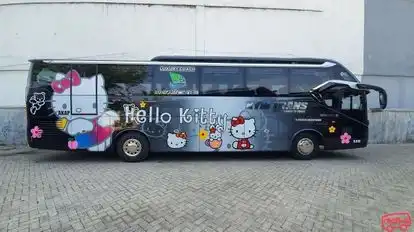 KYM Trans Bus-Front Image