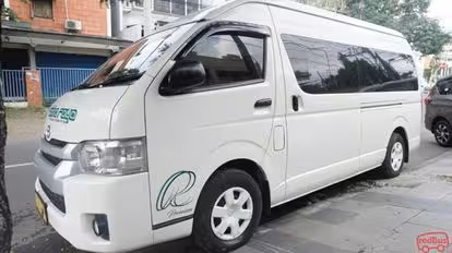 Rimba Raya Travel Bus-Front Image