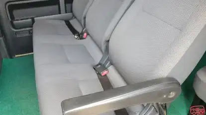 Family Raya Travel Bus-Seats Image