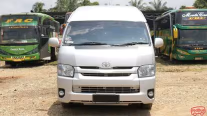 Family Raya Travel Bus-Front Image