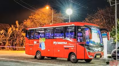 MyShuttle Bus-Front Image
