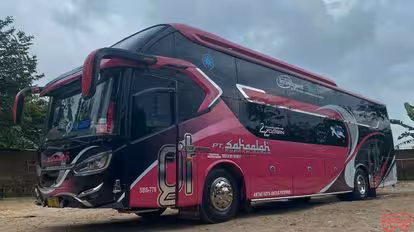 Sahaalah Bus-Side Image