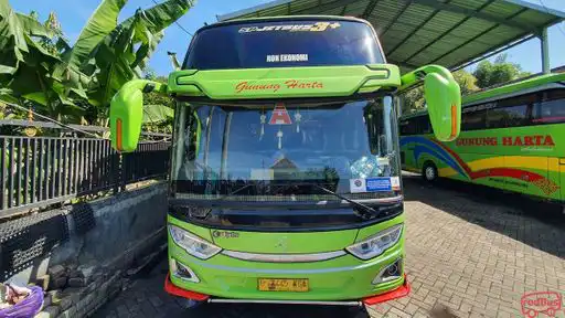 Gunung Harta Solutions Bus-Front Image