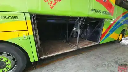 Gunung Harta Solutions Bus-Side Image