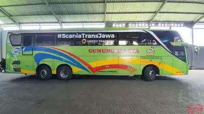 Gunung Harta Solutions Bus-Side Image