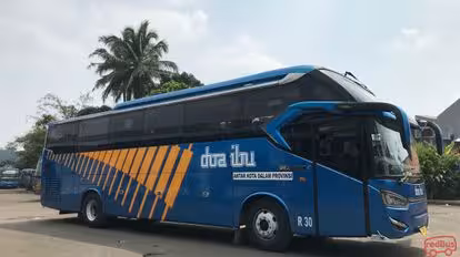 Doa Ibu Bus-Side Image