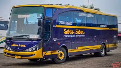 Sabar Subur Bus-Front Image