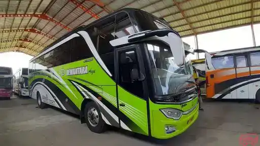 Dewantara Ayu Bus-Front Image