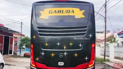 Garuda Bus-Front Image