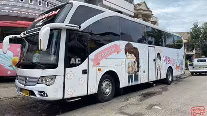 Garuda Bus-Front Image