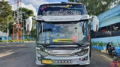 Purnayasa Bus-Front Image