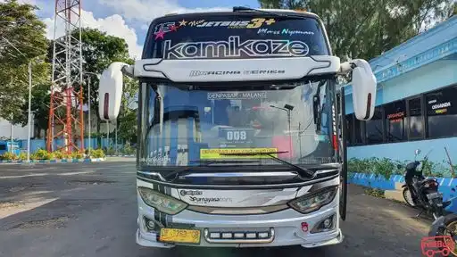 Purnayasa Bus-Front Image