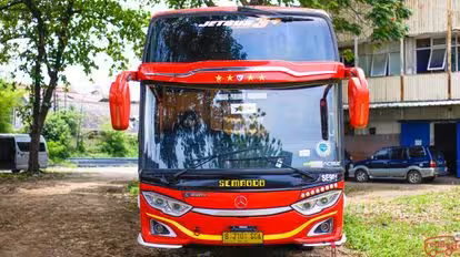 SEMBODO Bus-Front Image