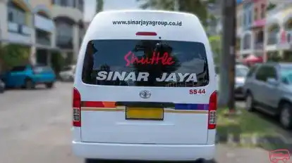 Sinar Jaya Shuttle. Bus-Front Image