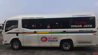 Sinar Jaya Shuttle Bus-Side Image