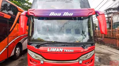 SERI TRANS Bus-Front Image