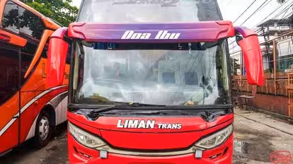 SERI TRANS Bus-Front Image