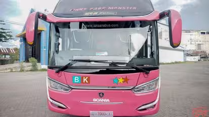 Bintang Katulistiwa Bus-Front Image