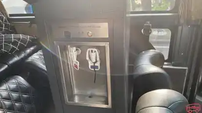 Sudiro Tungga Jaya Bus-Amenities Image