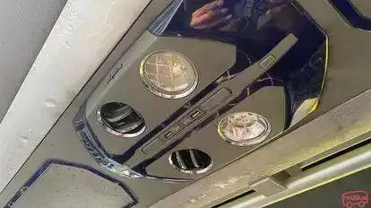 Sudiro Tungga Jaya Bus-Amenities Image