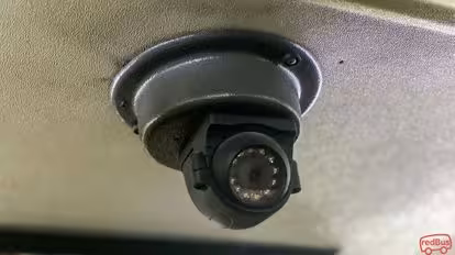Berlian Jaya Bus-Amenities Image